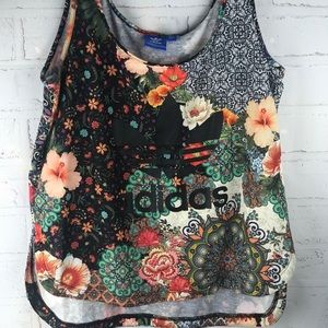 Adidas: womens tank top : Sz- medium